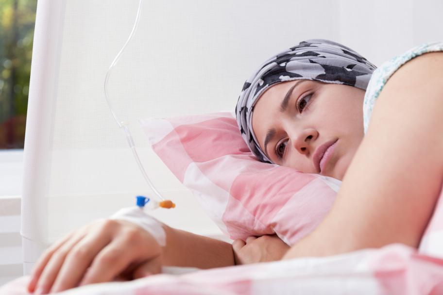 Nanotechnological radiation to improve cancer treatment